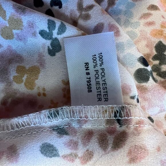 Cynthia Rowley Tie Sleeve Pink Floral Blouse. Size Small. Great Condition! - Picture 8 of 11